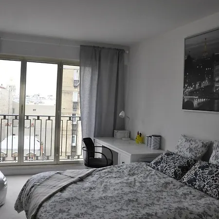 Top Location, Unique Brightness, Space And Comfort For An Unforgettable Διαμέρισμα Παρίσι